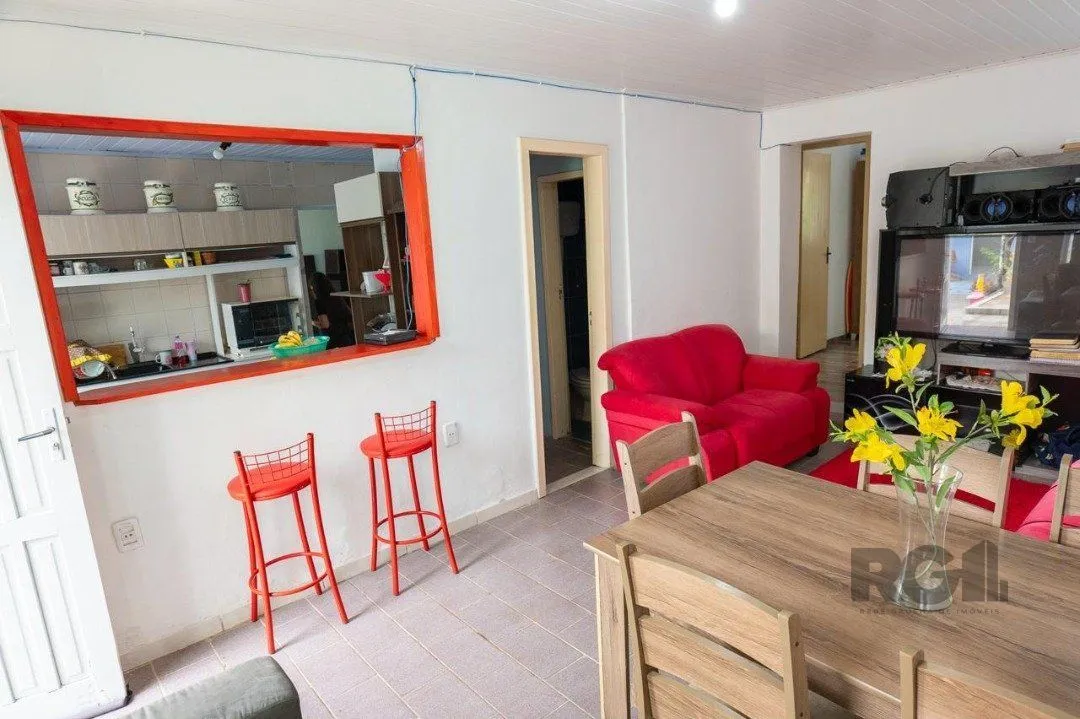 Imagem Casa para Venda com 6 dormitórios e 4 vagas no bairro Espirito Santo