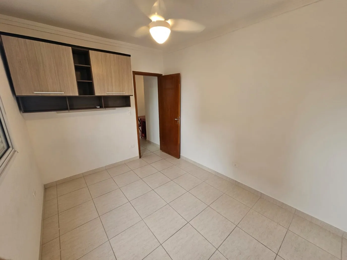 Imagem Apartamento para Venda em Praia Grande, Caiçara, 1 dormitório, 1 banheiro, 1 vaga