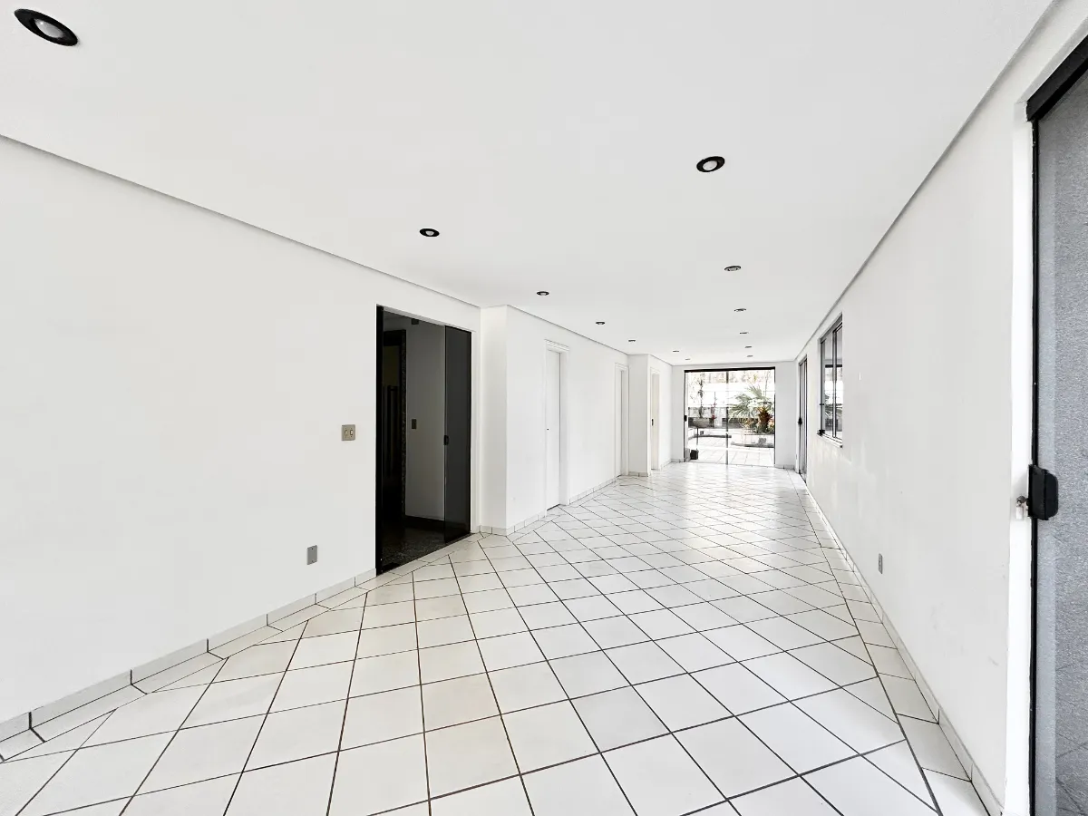Imagem Apartamento para venda e locação em Aclimação com 3 quartos, sendo 2 suítes, 226m2