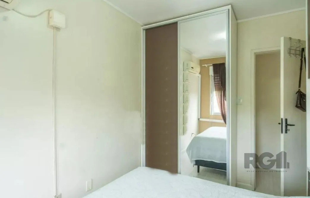Imagem Apartamento Semimobiliado 1 Dormitório e 1 Vaga