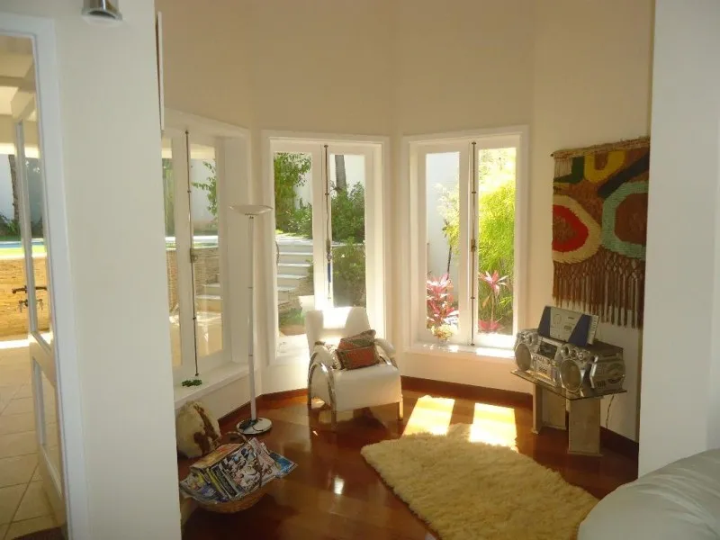 Imagem Casa em Condomínio de Luxo no Jardim Paiquerê, Valinhos-SP: 3 Quartos, 3 Suítes, 3 Salas, 5 Banheiros, 495m². Confira!