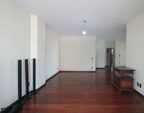 Imagem OPORTUNIDADE, APARTAMENTO COM 04 QUARTOS NA SAVASSI.