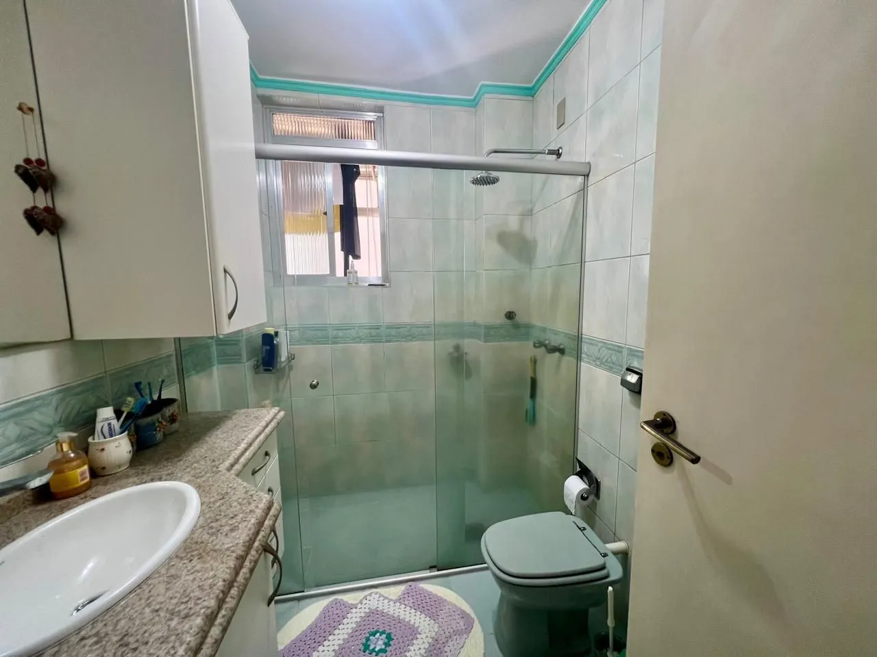 Imagem Apartamento 3 dormitórios com 80m2 no bairro Floresta.
