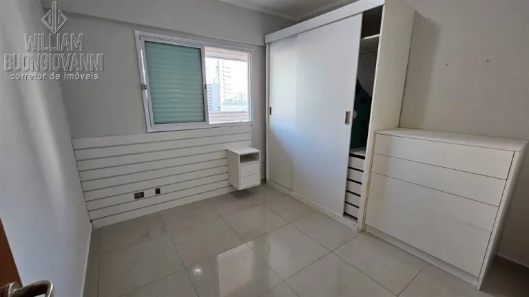 Imagem Apartamento à Venda em Guilhermina, Praia Grande - SP