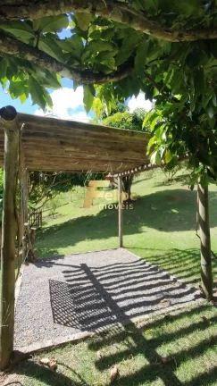 Imagem VITOR HUGO / CONDOMÍNIO FECHADO. CASA DE CAMPO DE ALTO PADRÃO MOBILIADA PRONTA PARA MORAR.