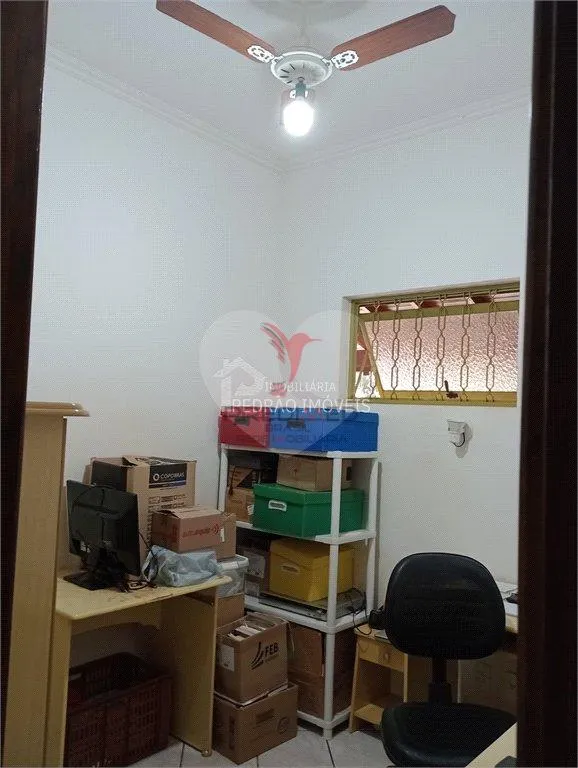 Imagem Casa de 5 quartos, 260m² no bairro Jardim Itamaraty, em Lençóis Paulista