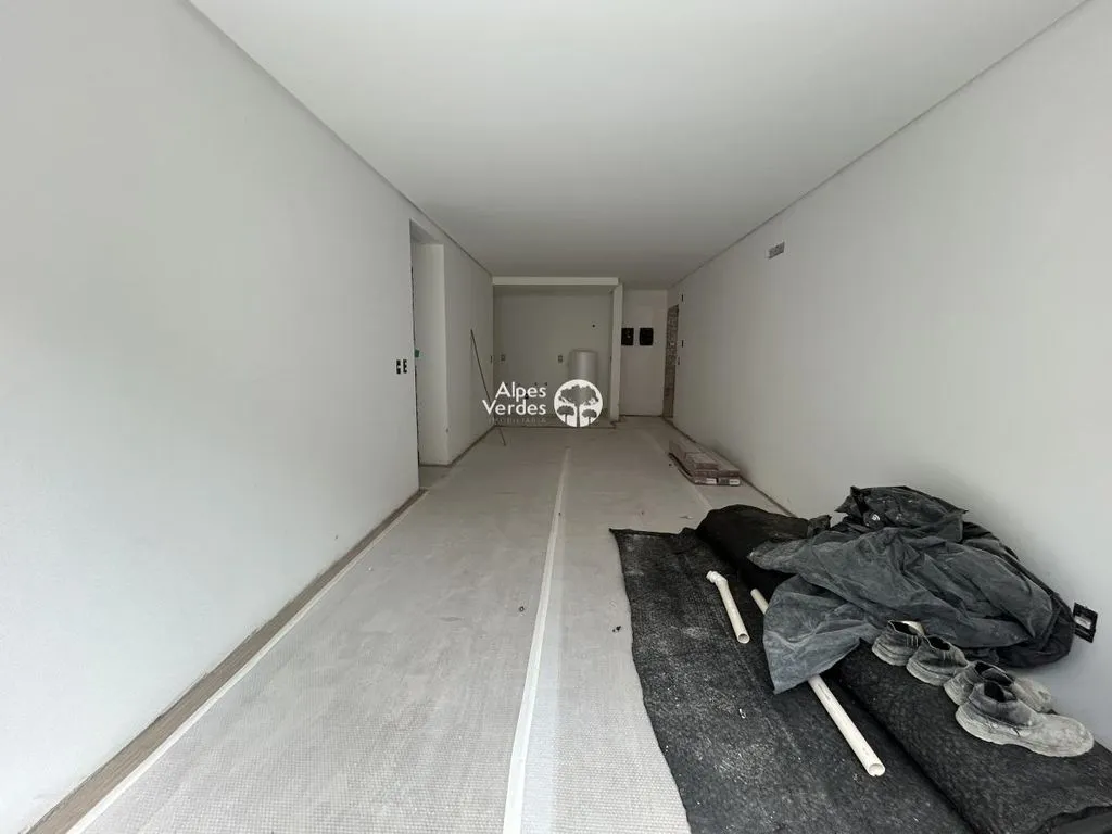 Imagem Vende-se apto prox ao centro de Gramado- 3 quartos- Valor R$ 2.335.000,00