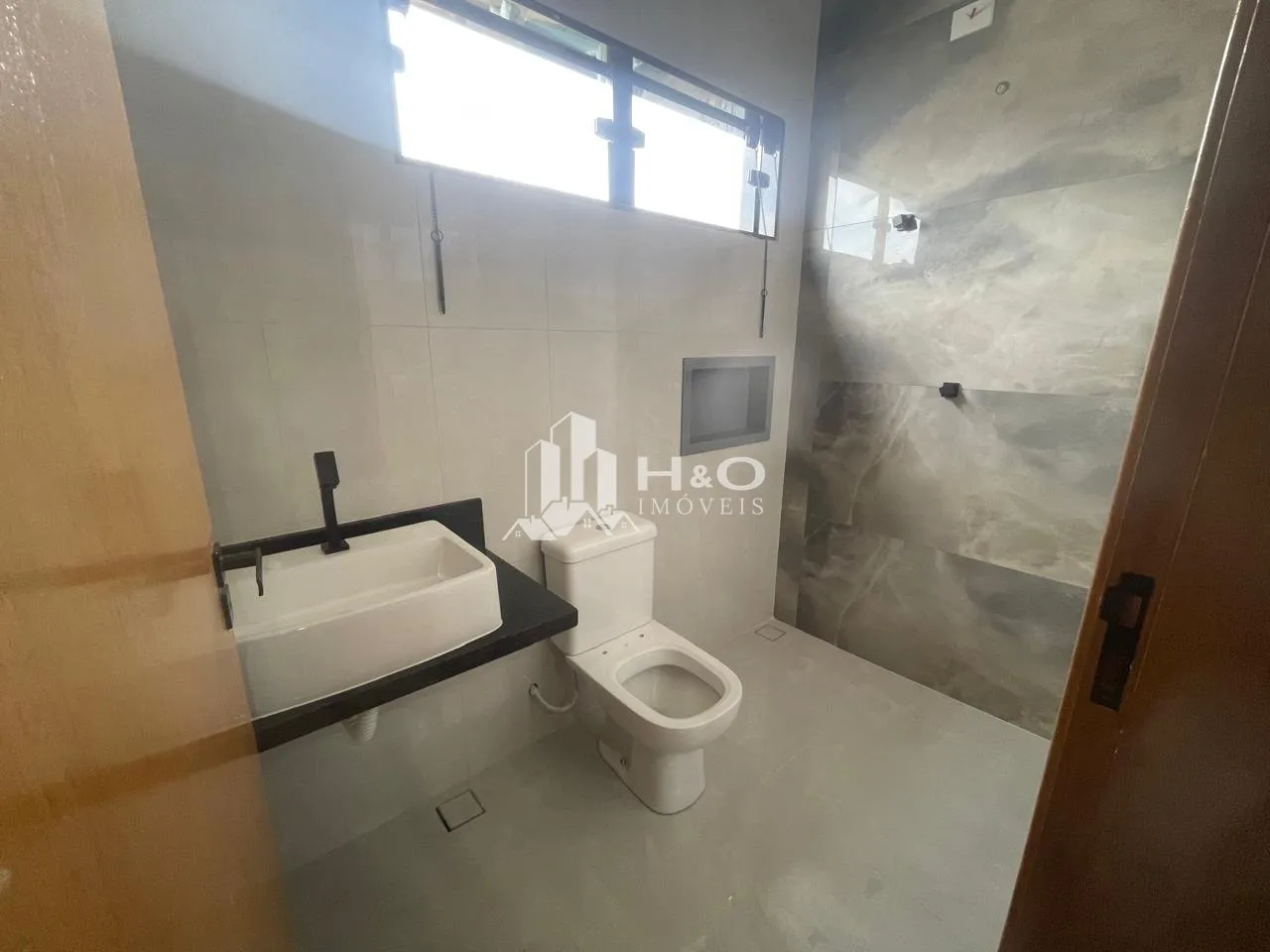 Imagem Oportunidade, Sobrado Impecável na Vila Feliz - 3 Dormitórios, 3 Suítes, 4 Vagas e Acabamento de Alto Padrão