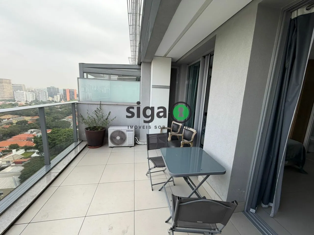 Imagem Apartamento a venda em Pinheiros, com 1 quarto e 1 vaga