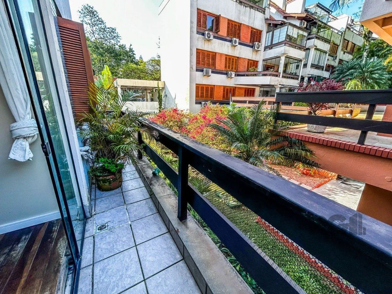 Imagem Apartamento 3 dormitórios, 1 suíte, 2 vagas, bairro Ipanema, Poa/RS