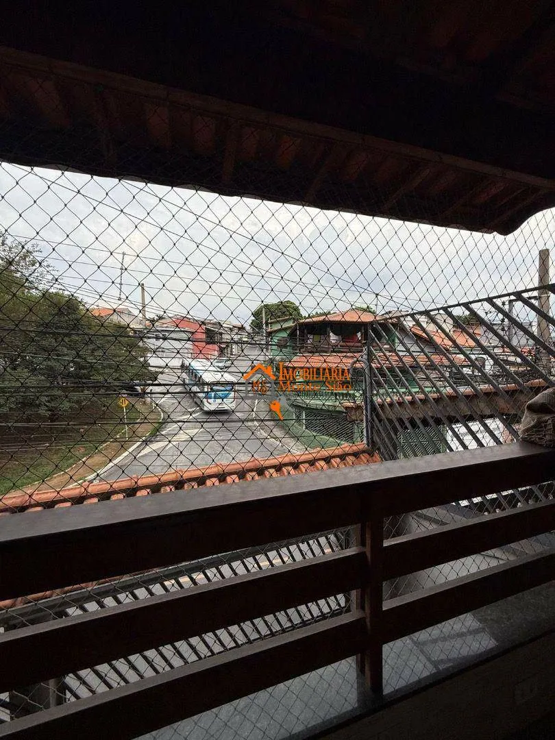 Imagem Sobrado com 3 dormitórios à venda, 253 m² por R$ 650.000,00 - Vila Rio de Janeiro - Guarulhos/SP