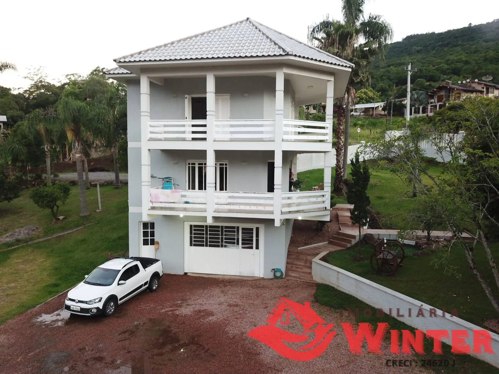 Imagem Casa com 220m2 no São Roque, Feliz.