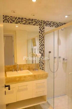 Imagem Flat disponível para venda no Ninety Hotel, com 33m², 1 dormitório e 1 vaga