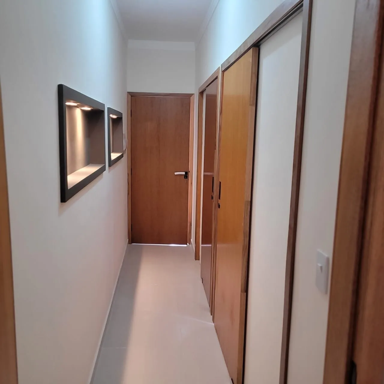 Imagem Casa à venda 2 Quartos, 1 Suite, 2 Vagas, 125M², Jardim Continental, Taubaté - SP