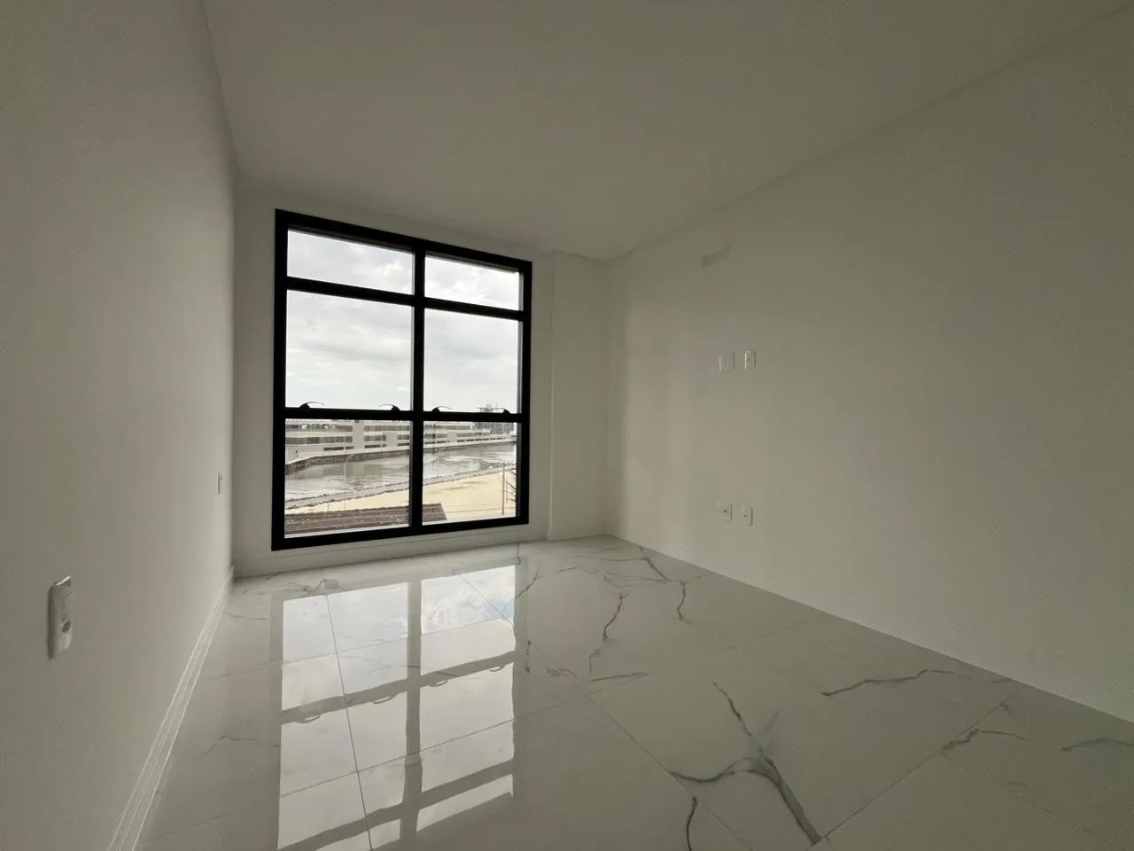 Imagem Apartamento à venda com 84m2 por R$ 3.500.000,00