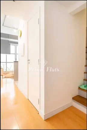 Imagem Flat disponível para locação no Condomínio Edifício Moema Loft, com 45m², 1 dormitório e 1 vaga de garagem
