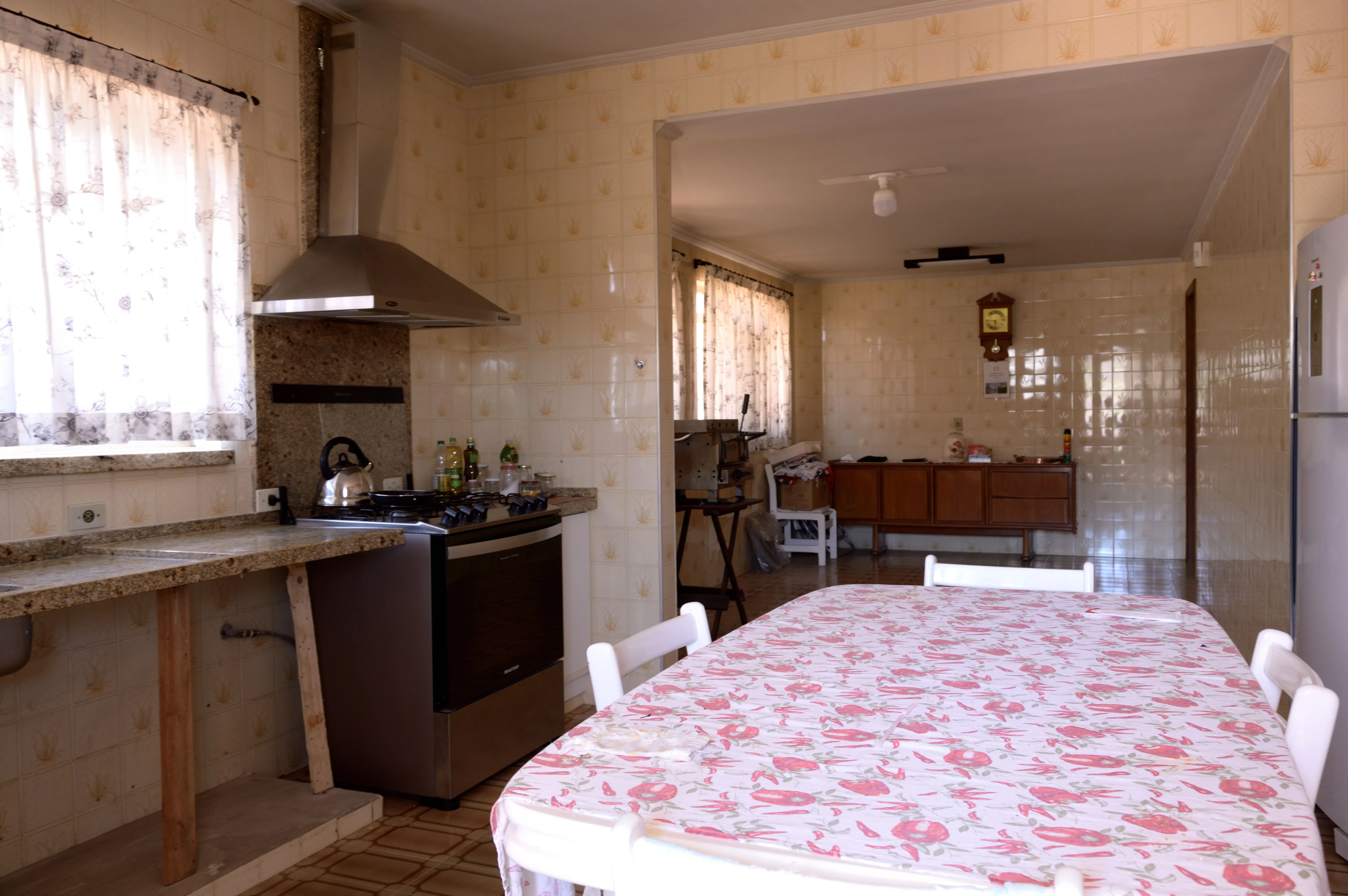 Imagem Casa com 3 Quartos à Venda ou Locação, 399 metros em Centro - Atibaia