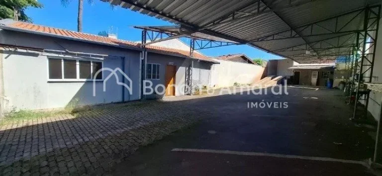 Imagem Apresentamos uma excelente oportunidade para o seu negócio em uma localização privilegiada, com f...