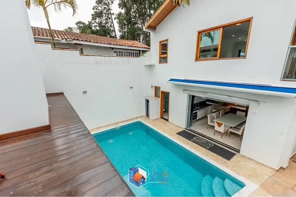 Imagem Casa à venda 3 Quartos 1 Suite 3 Vagas 247M² Guarapiranga São Paulo - SP