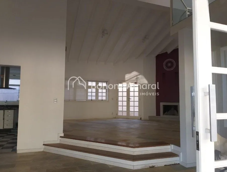 Imagem "Residência de Alto Padrão à Venda no Condomínio Moinho do Vento, Valinhos"