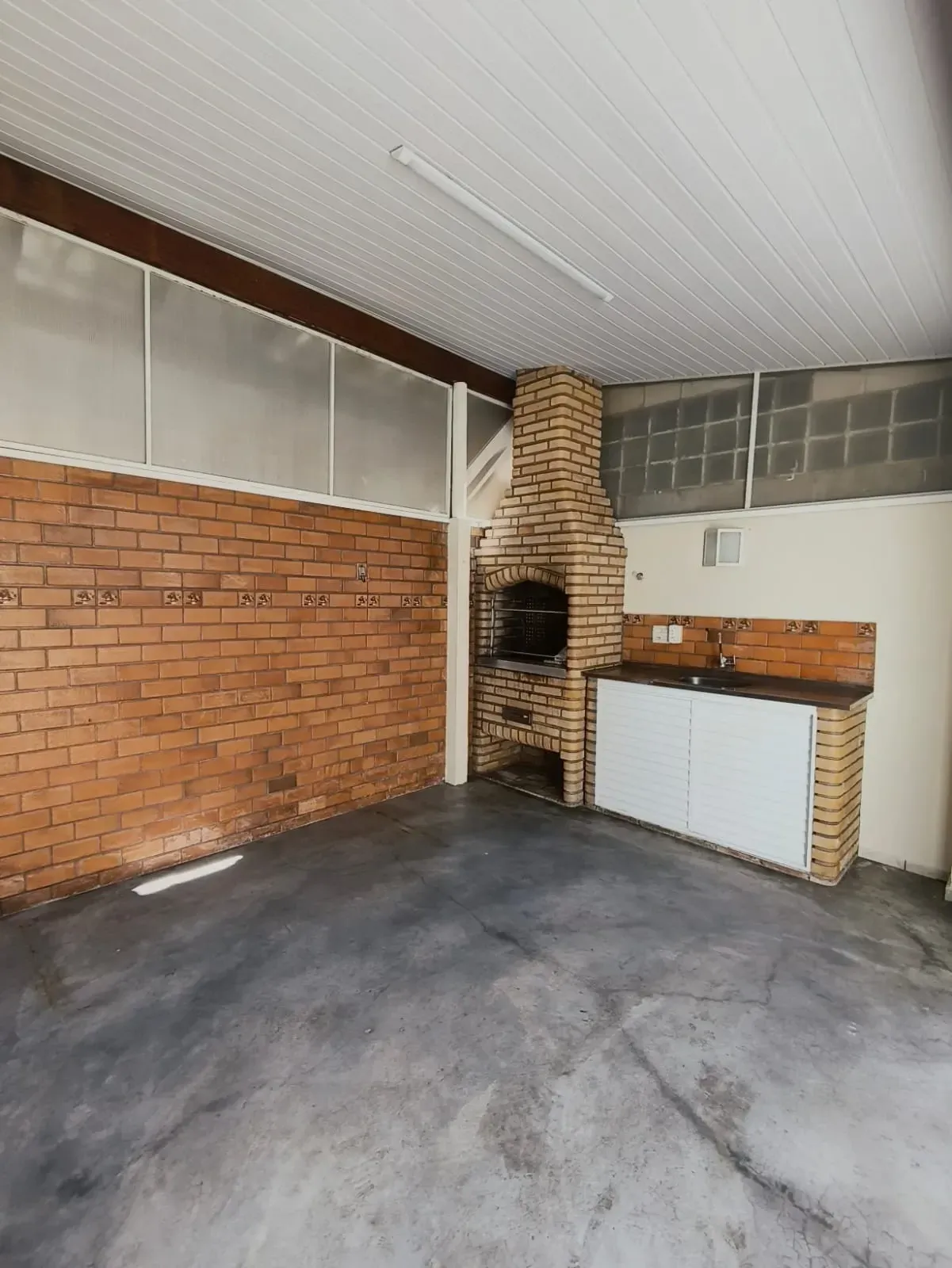 Imagem Casa de Condomínio com 4 Quartos para Alugar, 120 m² em Jardim Shangai - Jundiaí