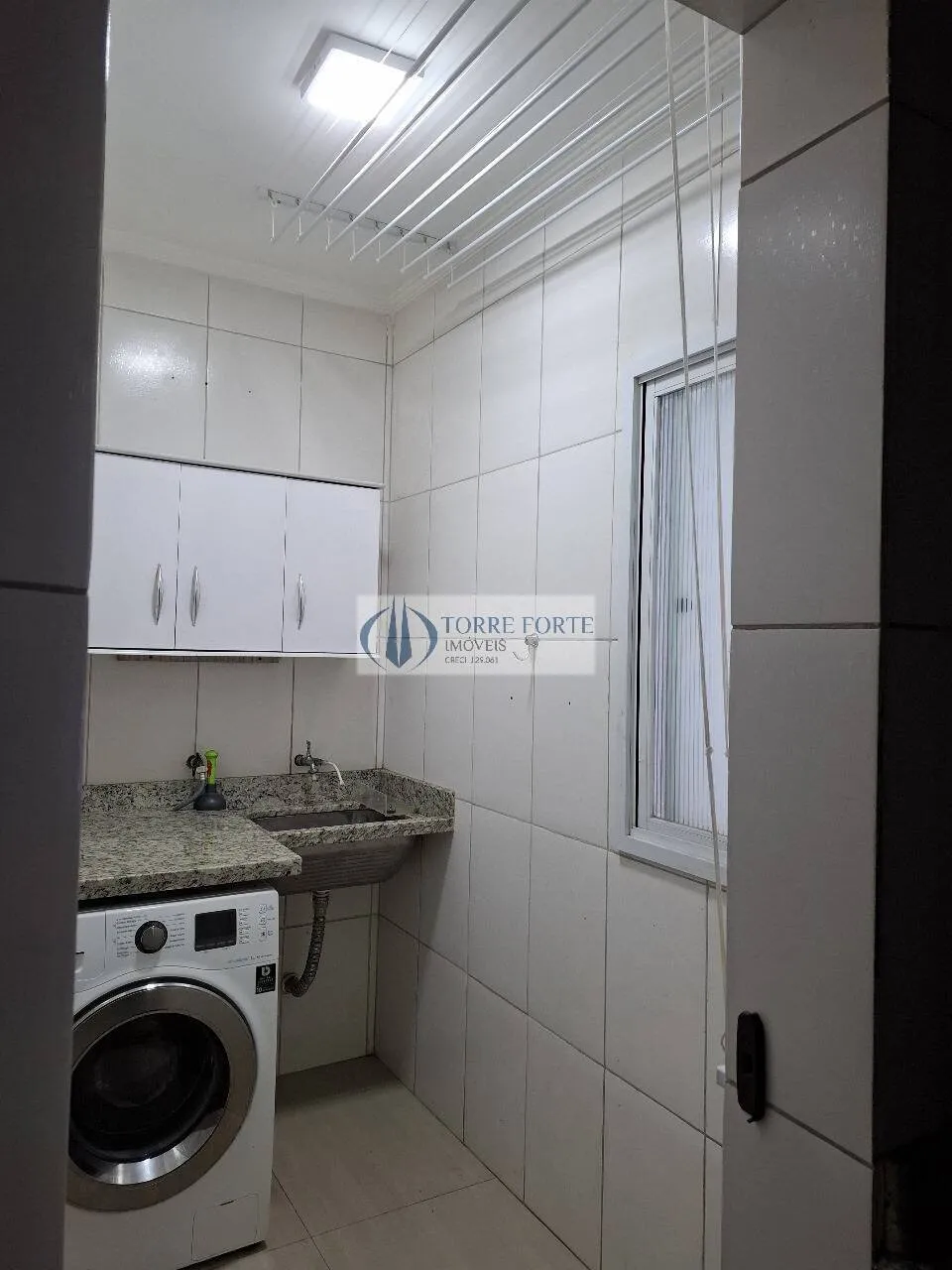 Imagem Lindo apartamento 3 dormitórios, 1 suíte, 2 vagas no Campestre