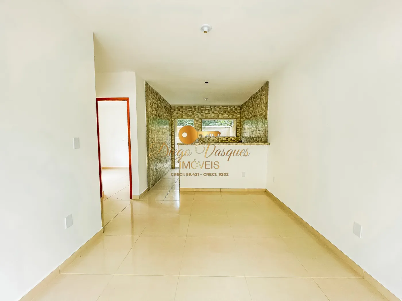 Imagem Casa em Condomínio para Venda em Guapimirim / RJ no bairro Cotia