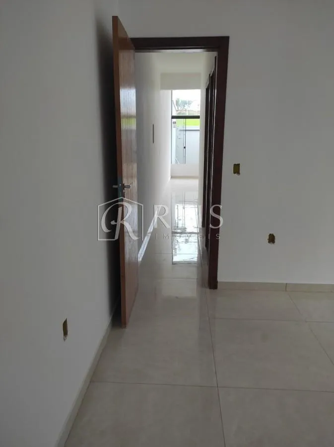 Imagem Casa para Venda em Rio das Ostras, Maria Turri, 2 dormitórios, 1 suíte, 2 banheiros, 1 vaga
