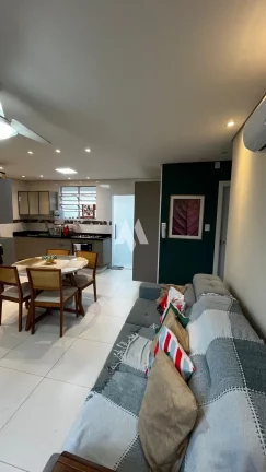 Imagem Apartamento todo reformado, com 2 quartos à venda no bairro Macuco em Santos