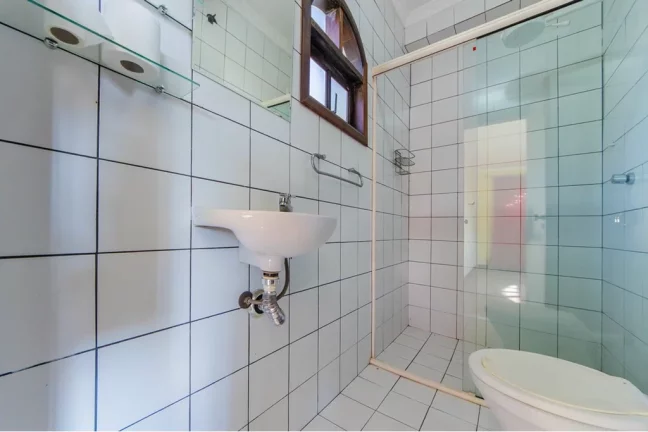 Imagem CASA RESIDENCIAL em Carapicuíba - SP, Pousada dos Bandeirantes