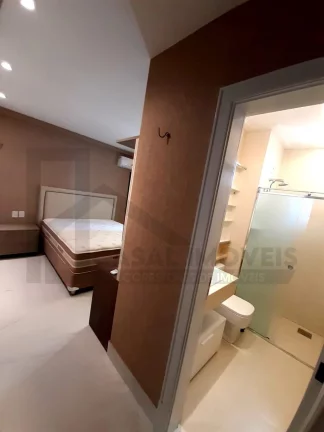 Imagem CASAL IMÓVEIS VENDE ED CITY BAY LUXUOSO DE 302 M² 4 SUÍTES + 4 VGS 100% MOBILIADO PORTEIRA FECHADA