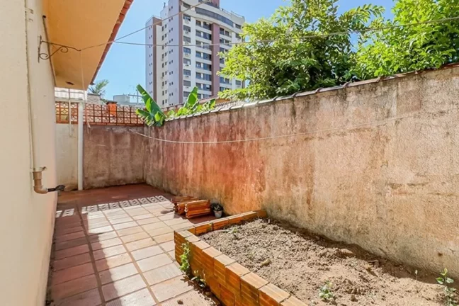 Imagem Casa para venda no bairro Jardim Lindóia em Porto Alegre