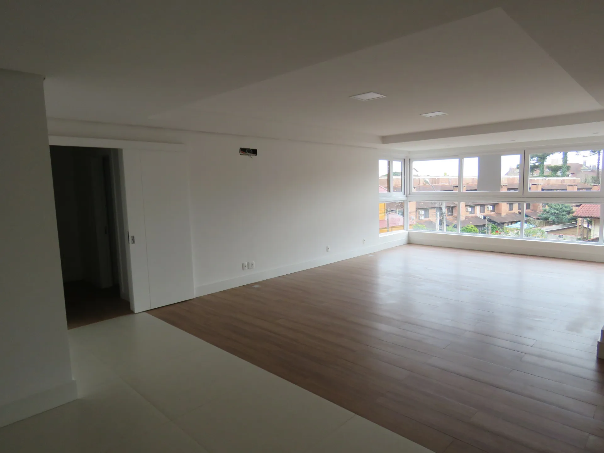 Imagem Apartamento à venda em Gramado, Centro, com 3 quartos, 132.55m2