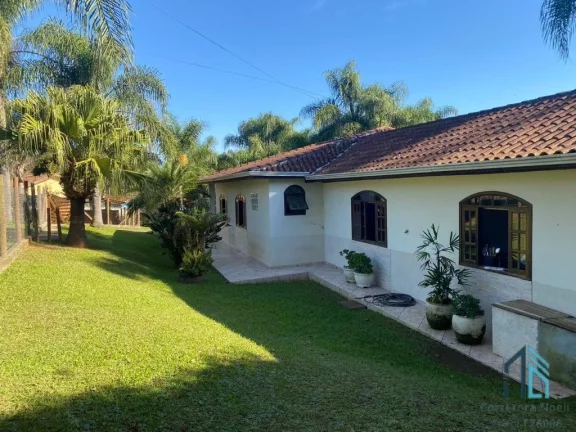 Imagem Chácara linda,(permuta) localização privilegiada com casa 04 quartos, em Campina Grande do Sul PR