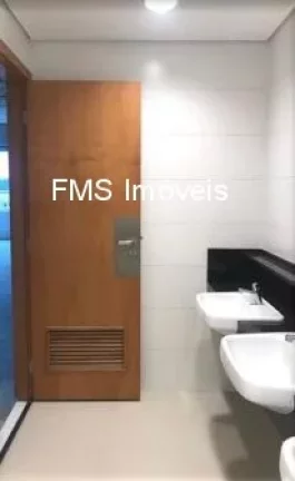 Imagem Conjunto comercial para locação nas Nações Unidas