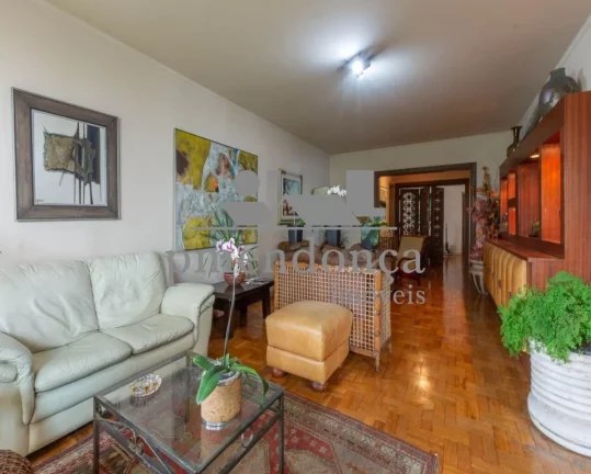 Imagem Apartamento em Higienópolis com 4 quartos (1 suíte) e 2 vagas, 240 m2