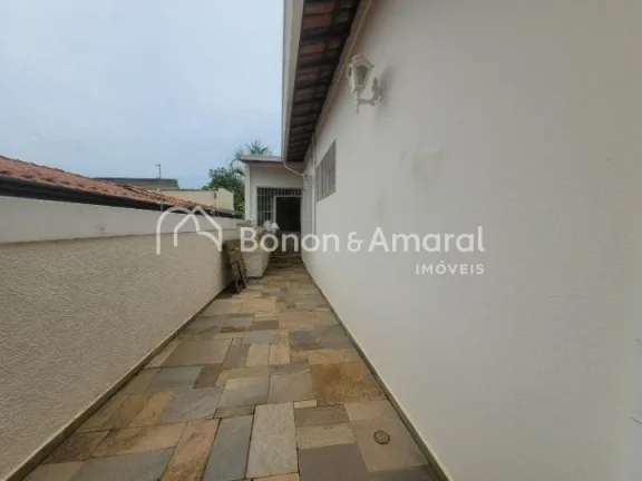 Imagem Excelente sobrado comercial para locação, localizado em rua de grande fluxo de veículos e pedestr...