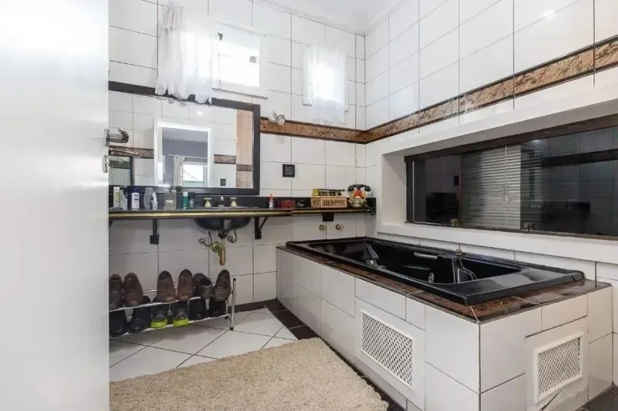 Imagem Casa para Venda em São Paulo, Alto de Pinheiros, 3 dormitórios, 1 suíte, 2 banheiros, 4 vagas