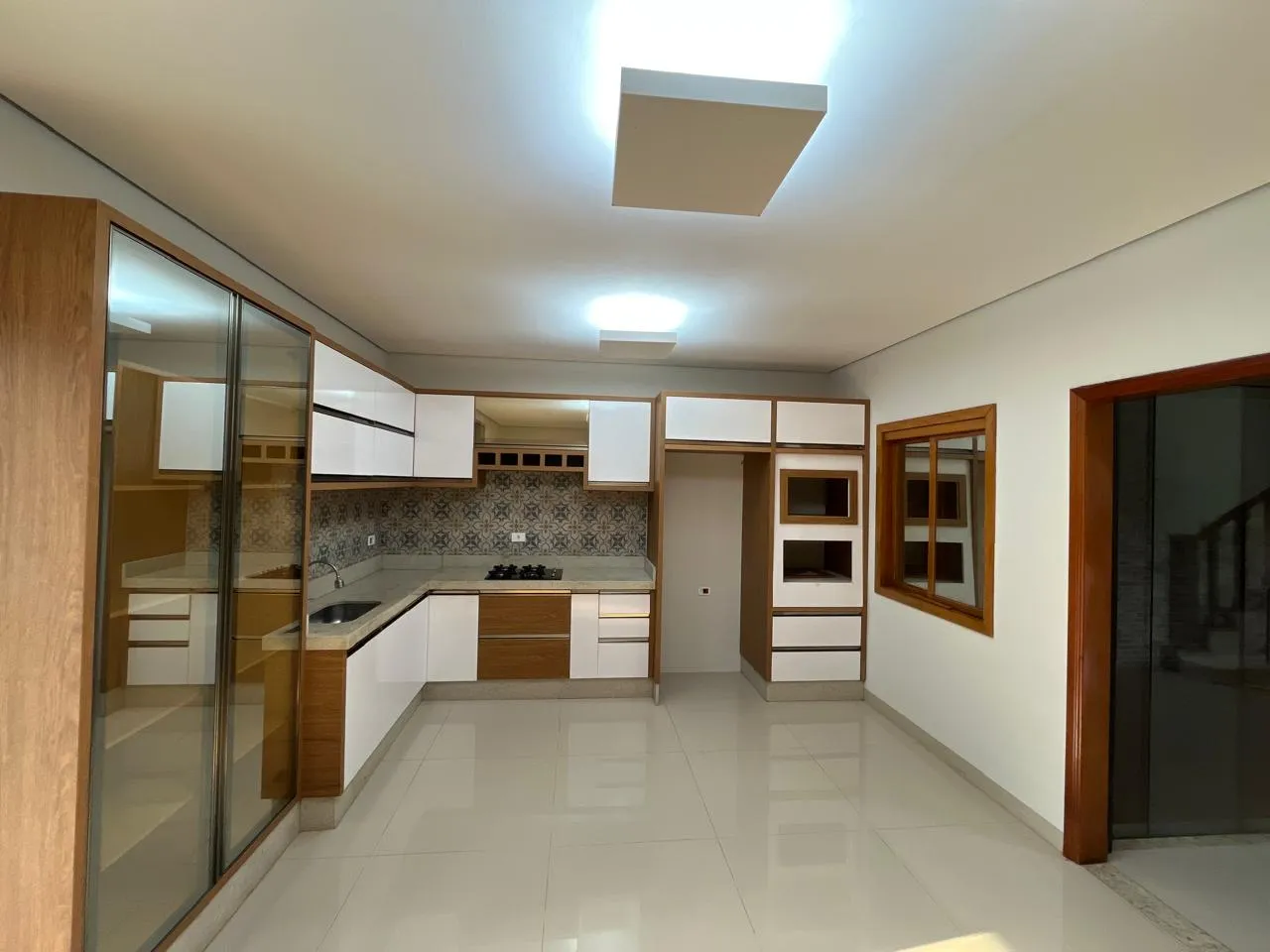 Imagem Sobrado 428m Umuarama-PR 282