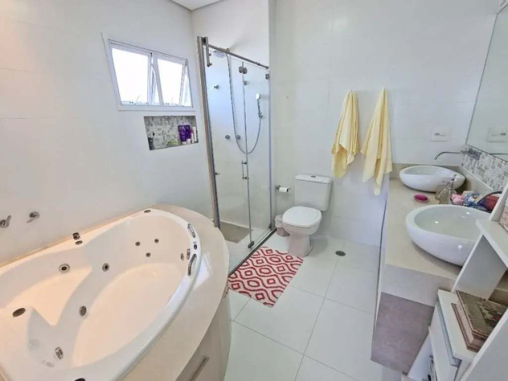 Imagem APARTAMENTO COM 315,00 m² - CANTO DO FORTE - PRAIA GRANDE SP