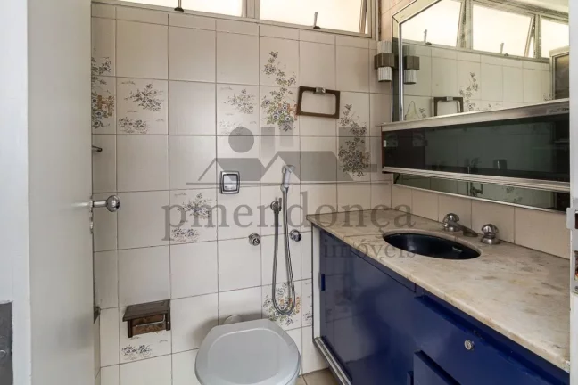 Imagem Apartamento com 94m² no Sumaré próximo ao metrô, 3 quartos e 1 vaga.