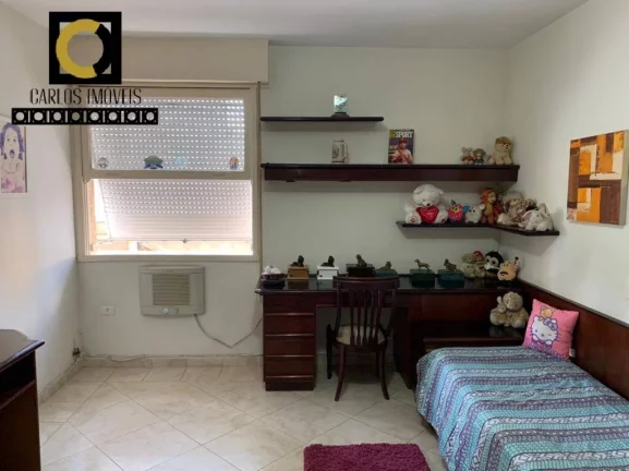 Imagem Apartamento de 3 dormitórios com 165m² no coração do Gonzaga, Santos