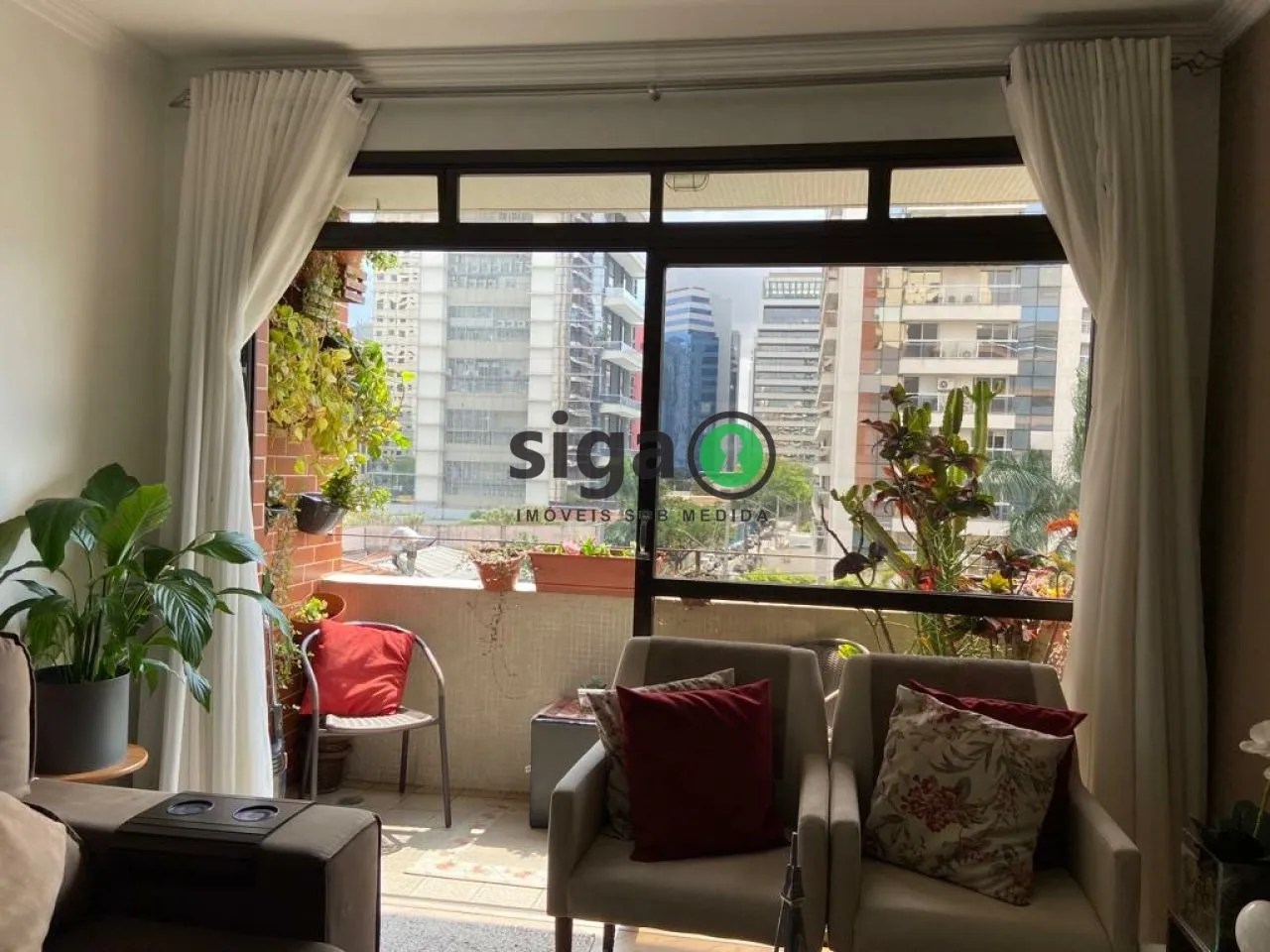 Imagem Apartamento a venda na Vila Olímpia com 3 quartos