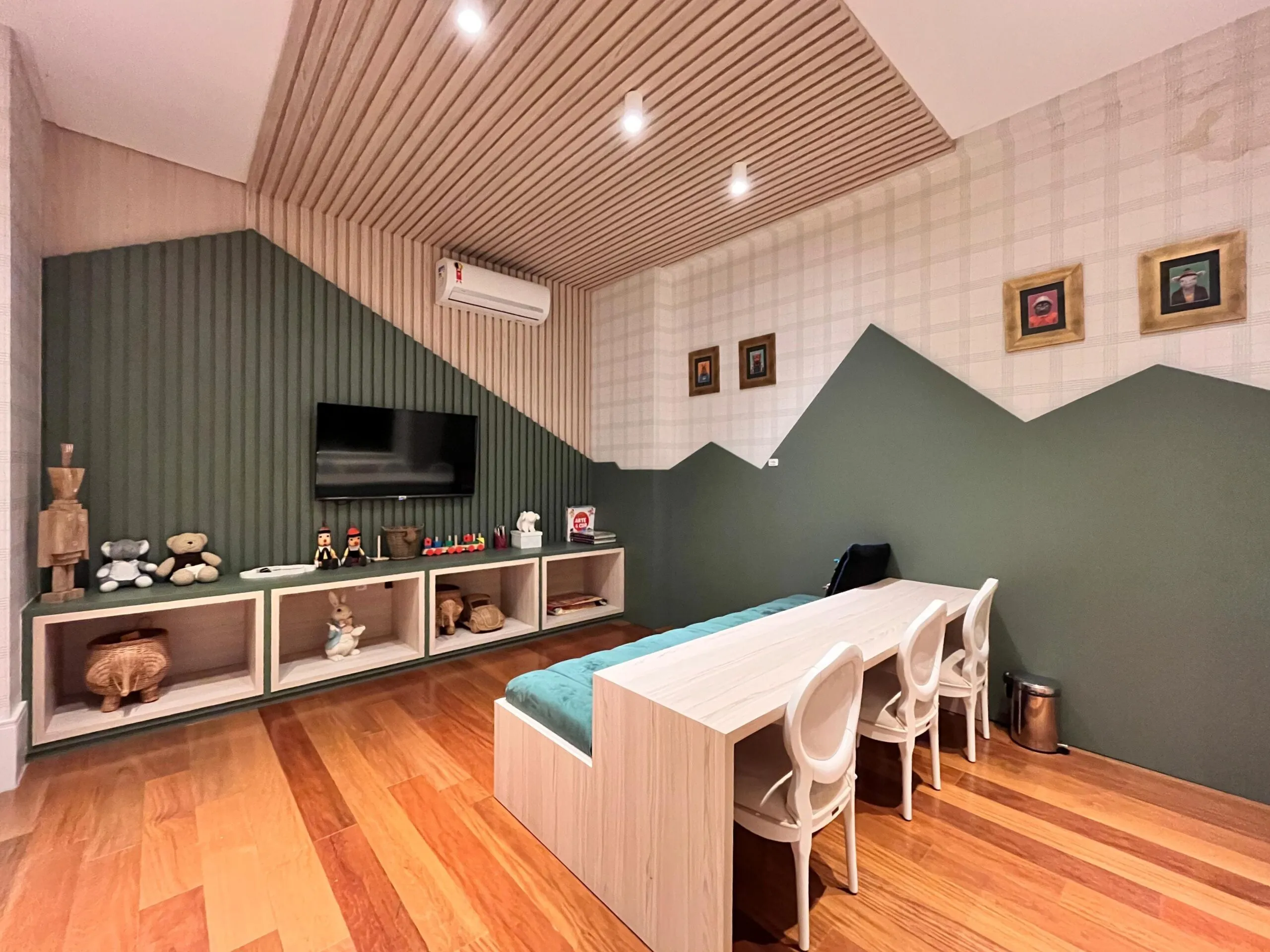 Imagem Apartamento com vista para o mar à venda com 156m2 por R$ 3.300.000,00