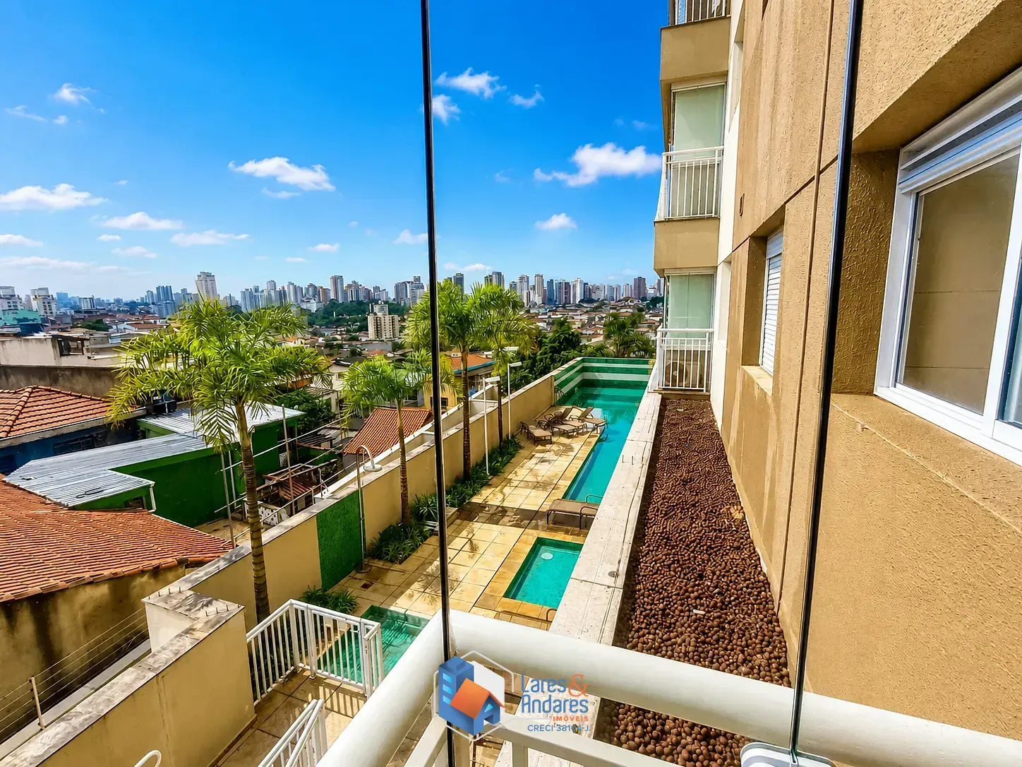 Imagem APARTAMENTO PARA LOCAÇÃO COM EXCELENTE LOCALIZAÇÃO, 2 DORMS, SALA AMPLA COM SKIN GLASS, AMPLA INFRAESTRUTURA DE LAZER, 1 VG - LAUZANE PAULISTA - SP.