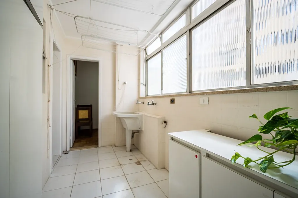 Imagem Apartamento à venda em São Paulo, Moema, com 3 quartos, 145m2
