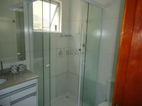 Imagem Edifício com 22 apartamentos na quadra mar em Balneário Camboriú.