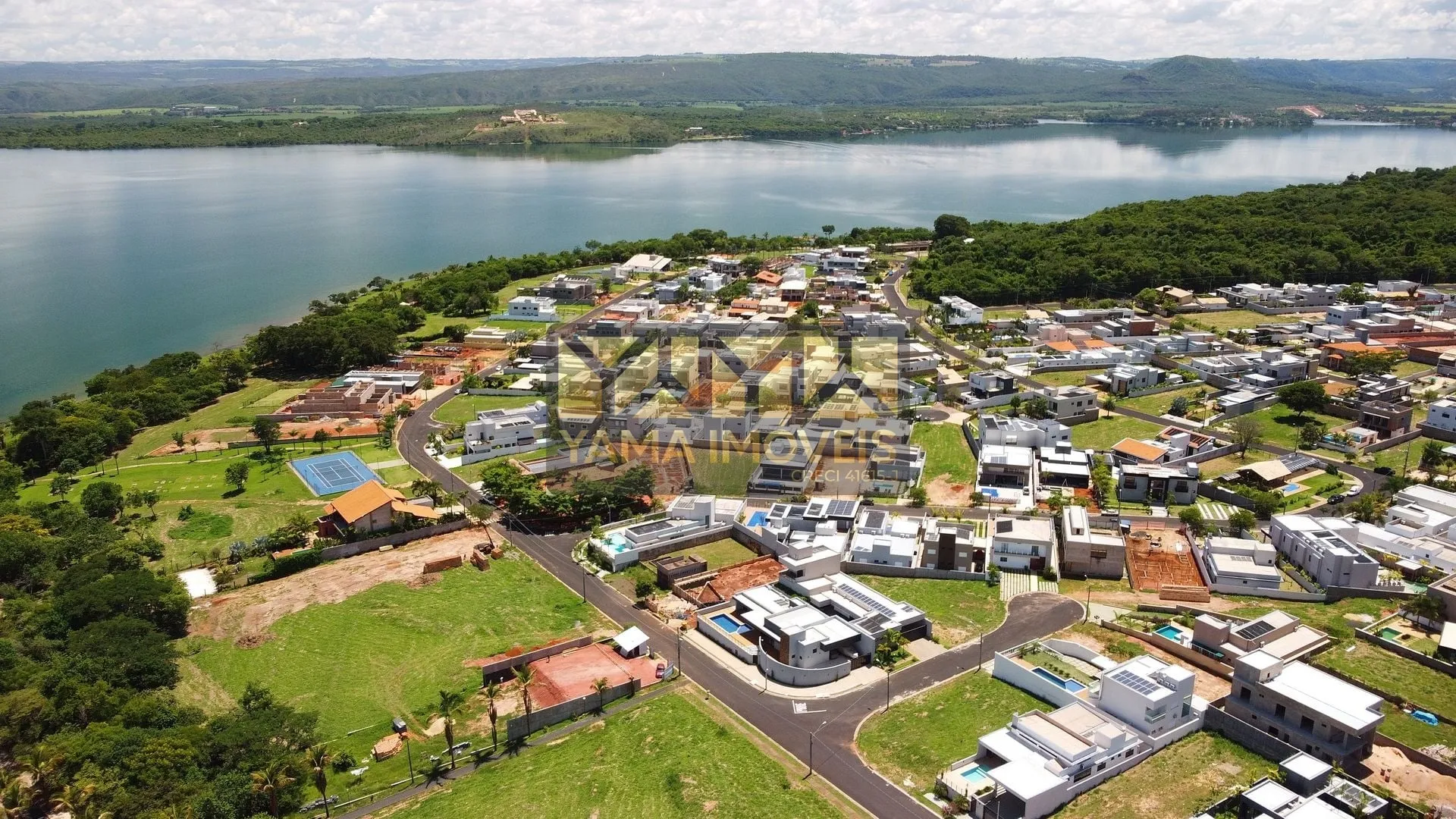 Imagem Residencial Enseada da Fronteira - Casa com 8 dormitórios à venda, 420 m² por R$ 8.000.000,00 - Condominio Enseada da Fronteira - Rifaina/SP