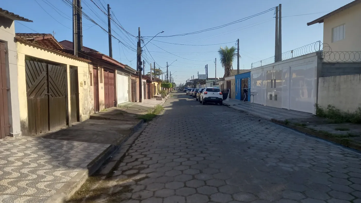 Imagem Casa para Venda em Itanhaém, Jardim Suarão (Interior), 2 dormitórios, 2 suítes, 1 banheiro, 2 vagas