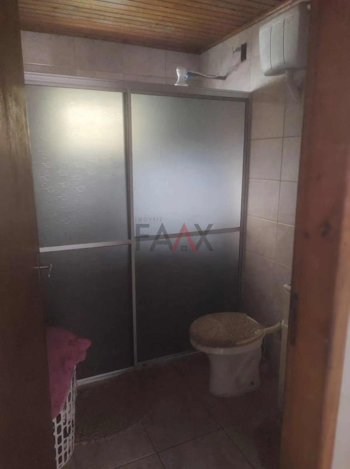 Imagem Ótima Casa com amplo terreno, à venda no Bairro PRIMAVERA, GUARAPUAVA - PR
